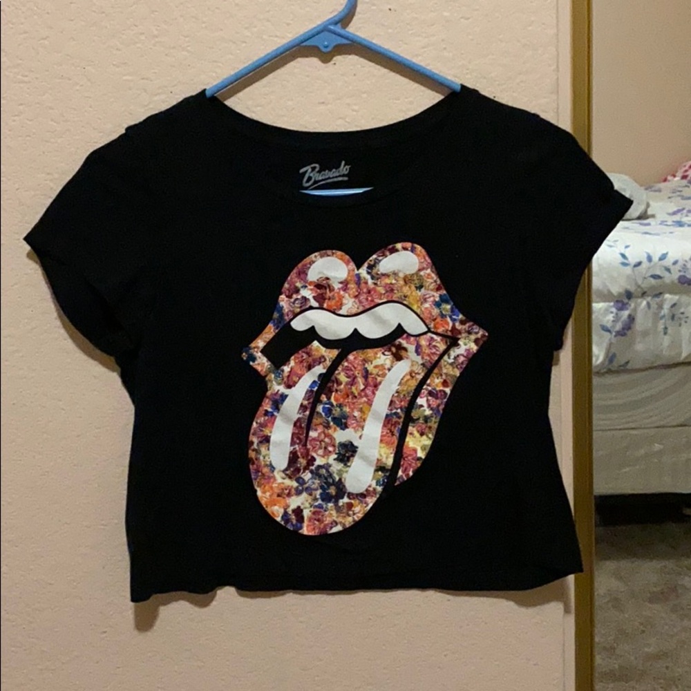 Rolling stone crop top